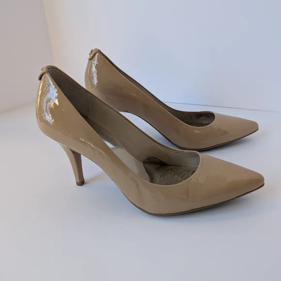 MICHAEL Michael Kors Nude Beige Patent Leather Keek Pump Heels - Picture 3 of 7